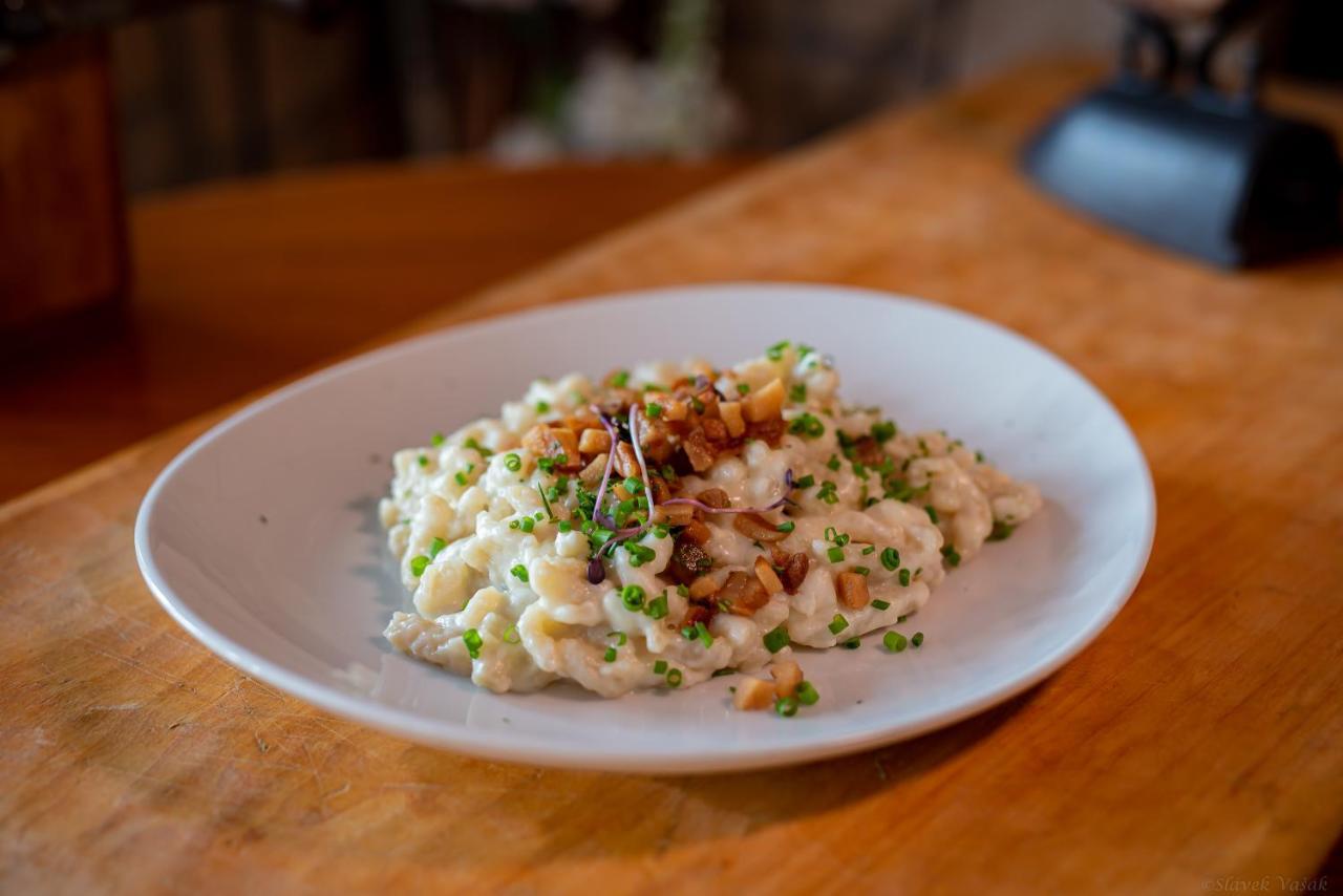 Penzion A Restaurace Stare Casy Górna Beczwa Zewnętrze zdjęcie