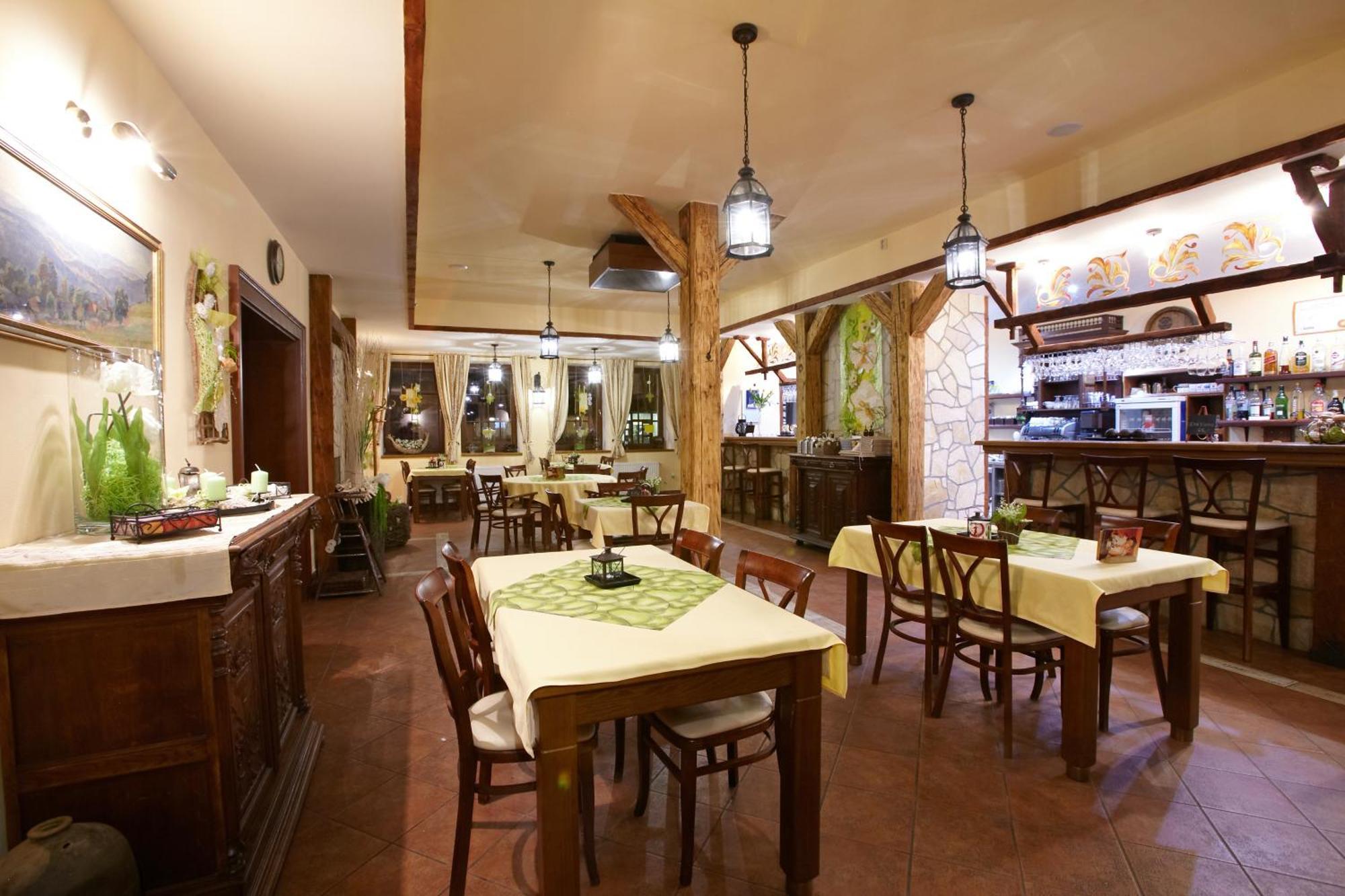 Penzion A Restaurace Stare Casy Górna Beczwa Zewnętrze zdjęcie